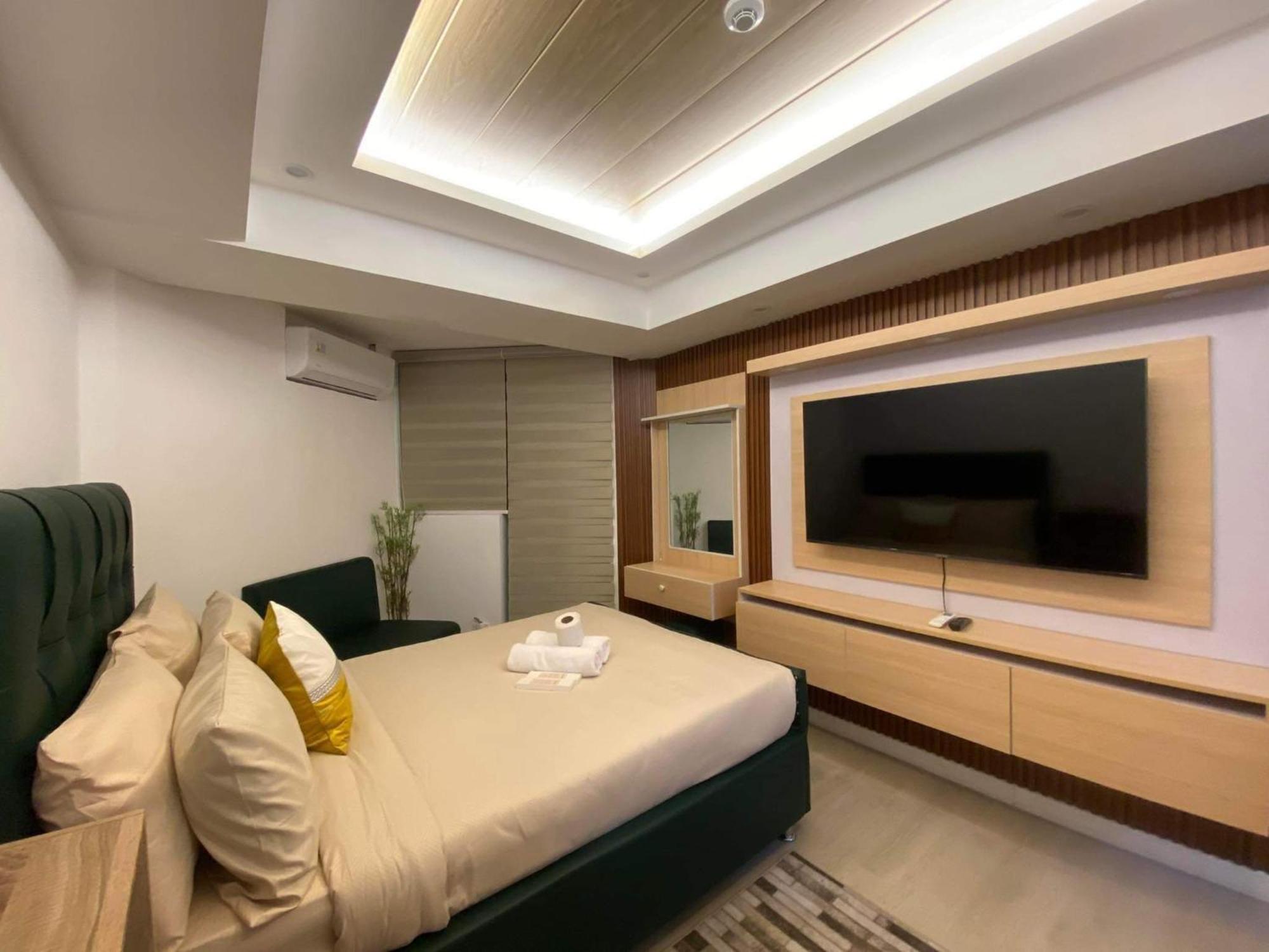 Udra Staycation Azure North Pampanga Lagundi Экстерьер фото